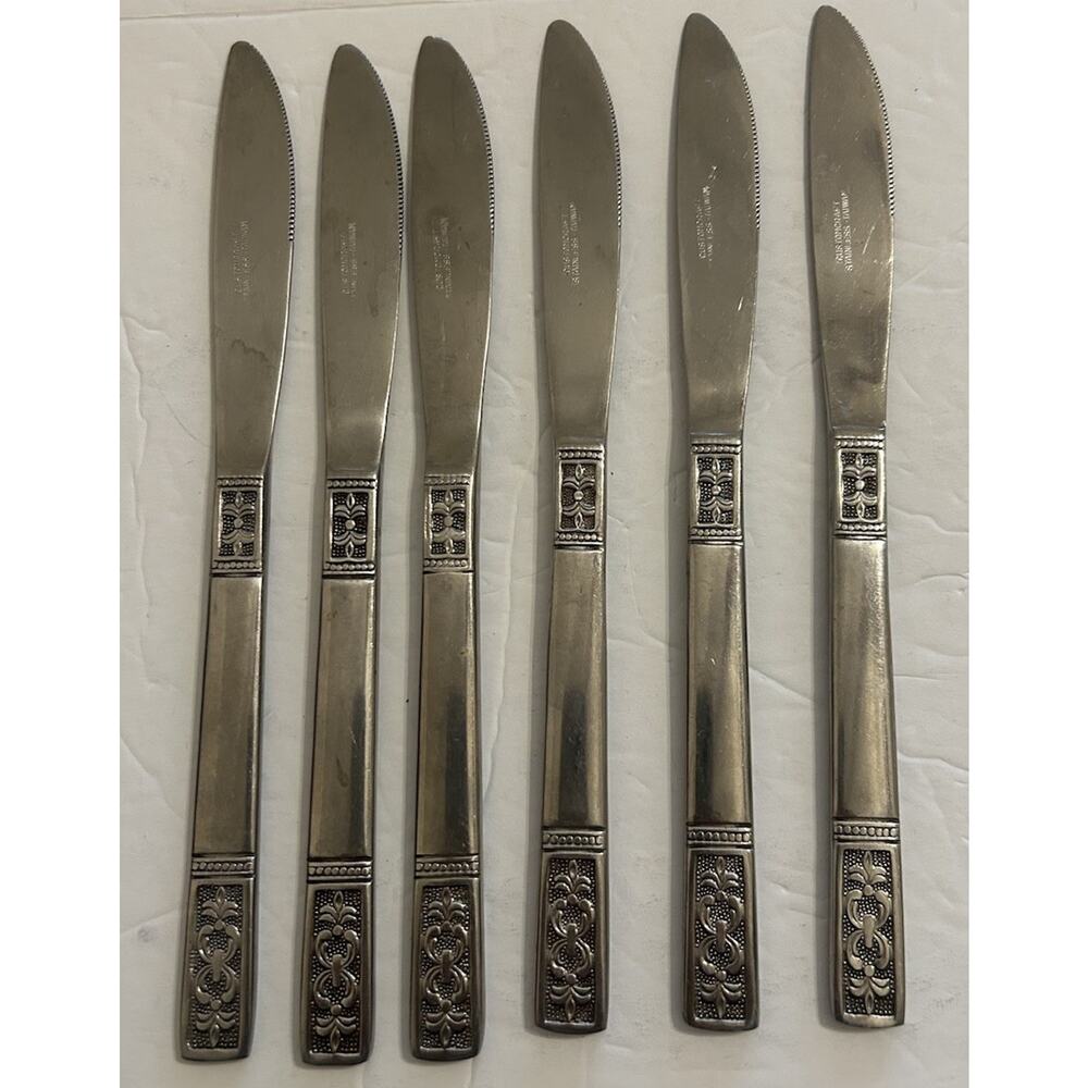 Vintage Customcraft Fluer De Lis Set Of 6 Dinner Knives Stainless Flatware CUS3
